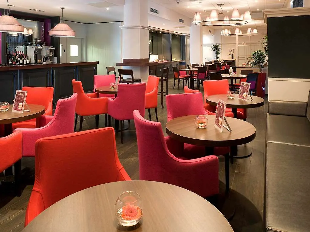Ibis Brighton City Centre - Station 3*,